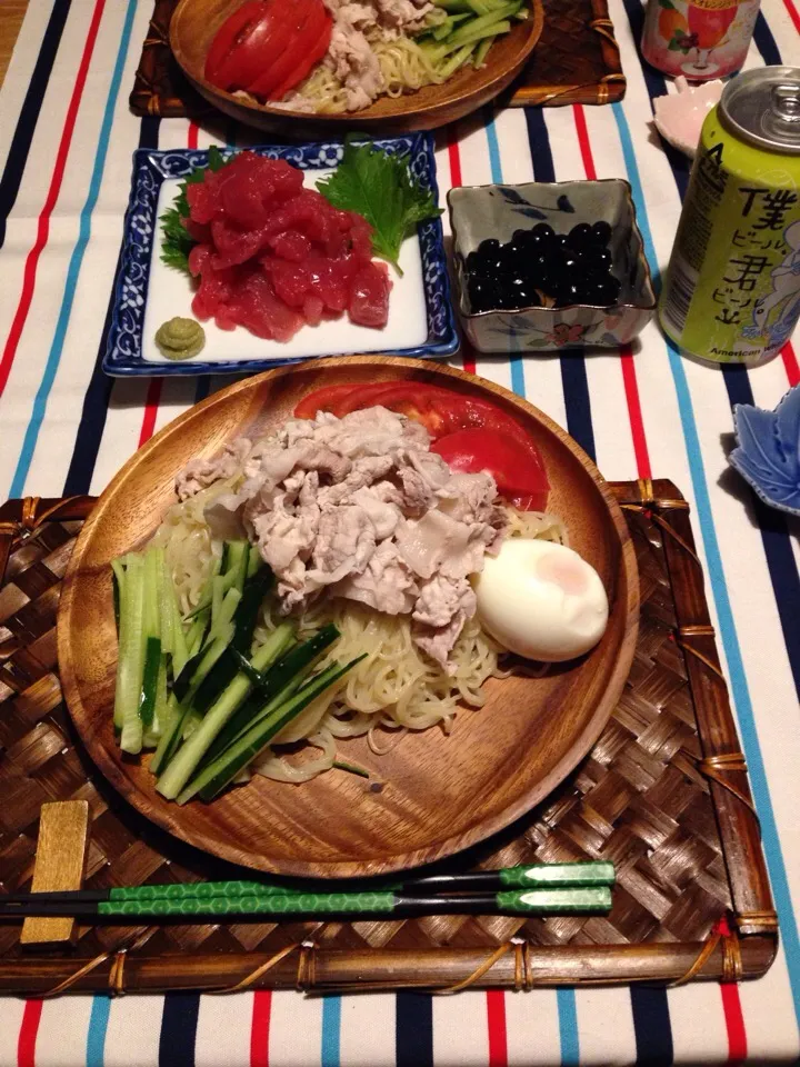 Snapdishの料理写真:冷やしラーメンとマグロの中落ち|R_ITOさん