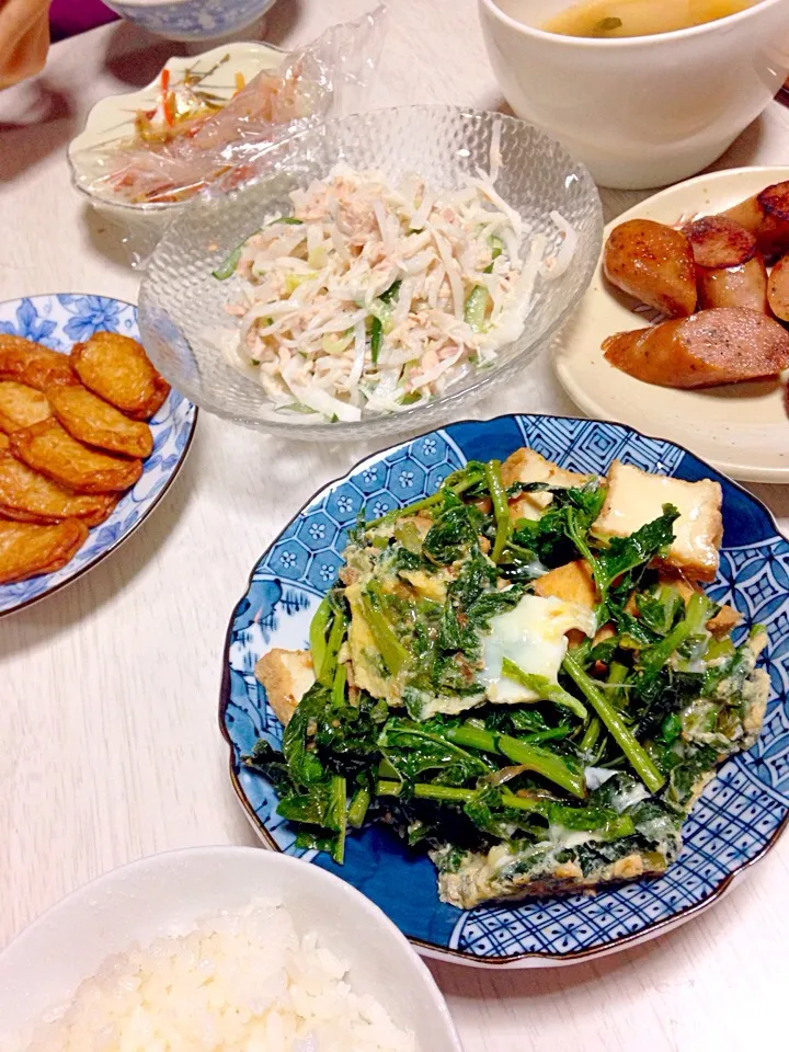 晩御飯〜大根をもらったので、大根の揚げ味噌汁、大根と厚揚げの煮もの、大根ツナサラダ、薩摩焼、ウインナー|あやにん食堂さん