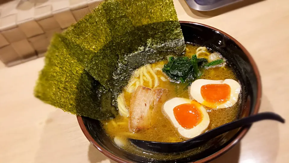 横浜家系ラーメン　横綱屋|さとみさん