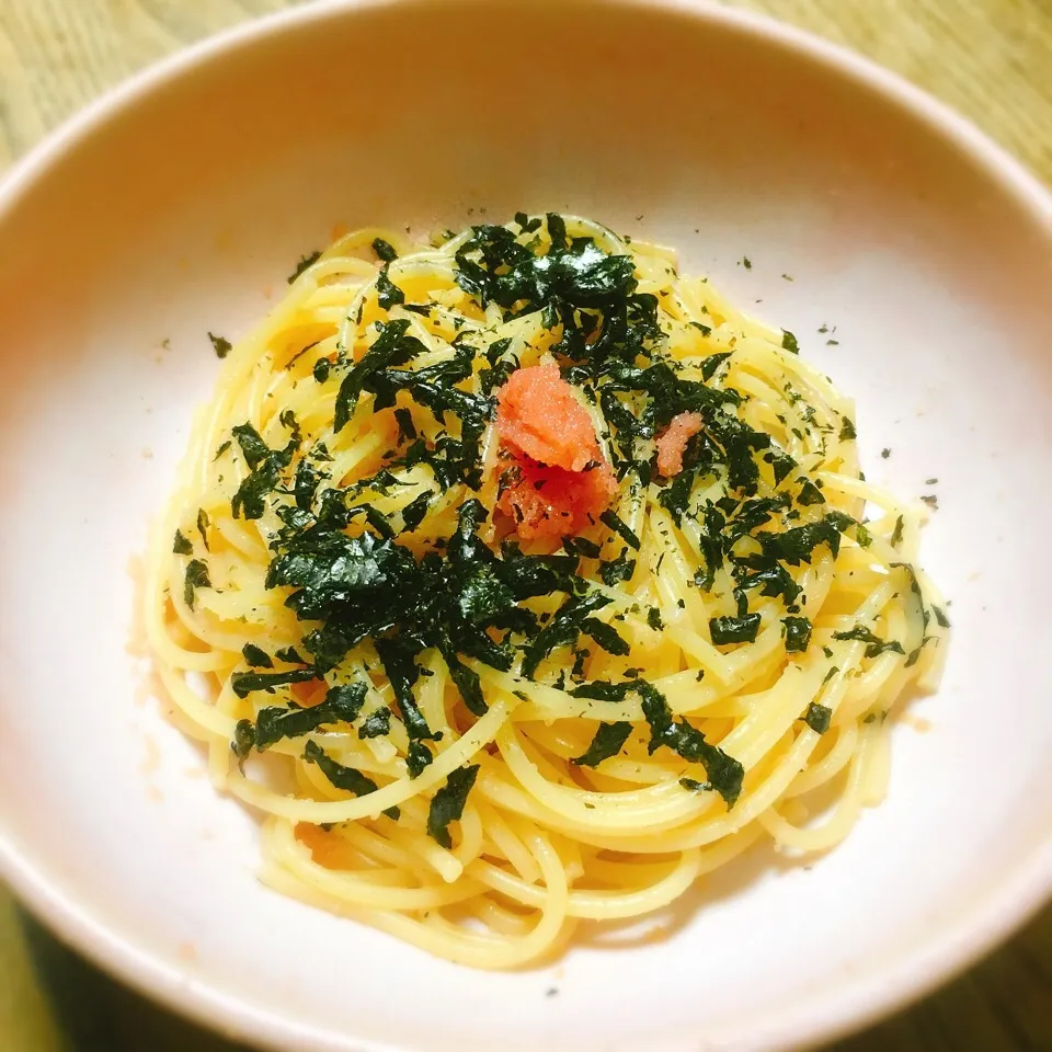 きゅうじつの夜食
・たらこパスタ  バター醤油風味|akiさん