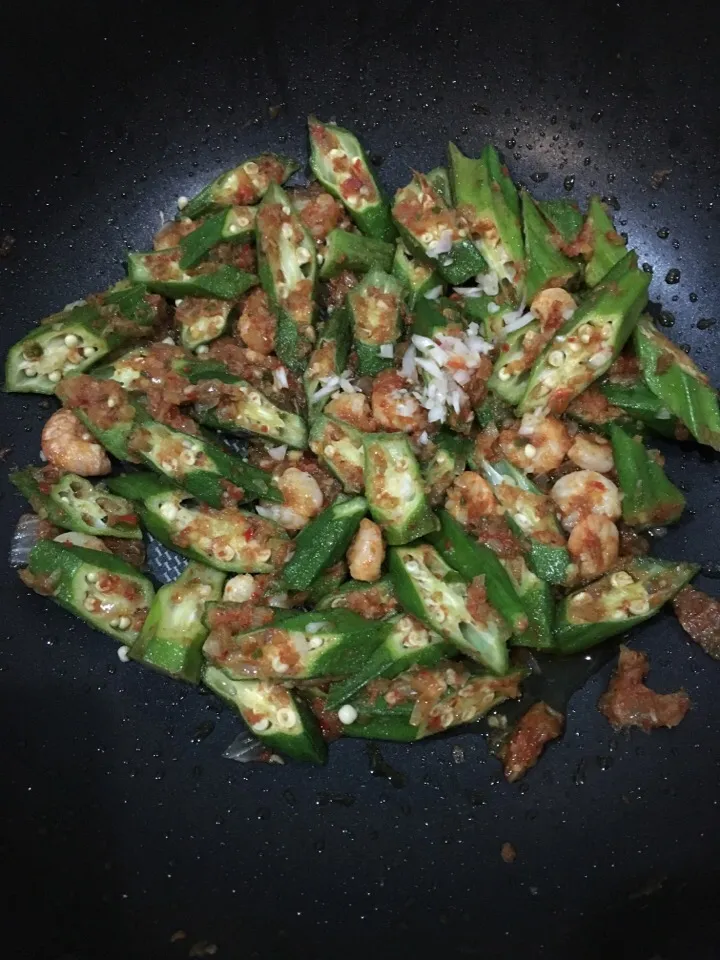 stir fried lady's finger|Khadijah Ab Rahmanさん