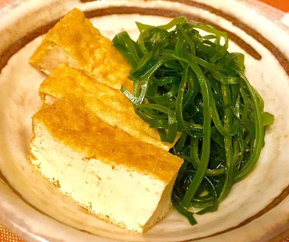 夕べのおつまみ⭐︎厚揚げと切昆布の煮物|KANAさん