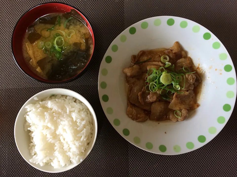 豚の生姜焼きご飯|ばーさんさん