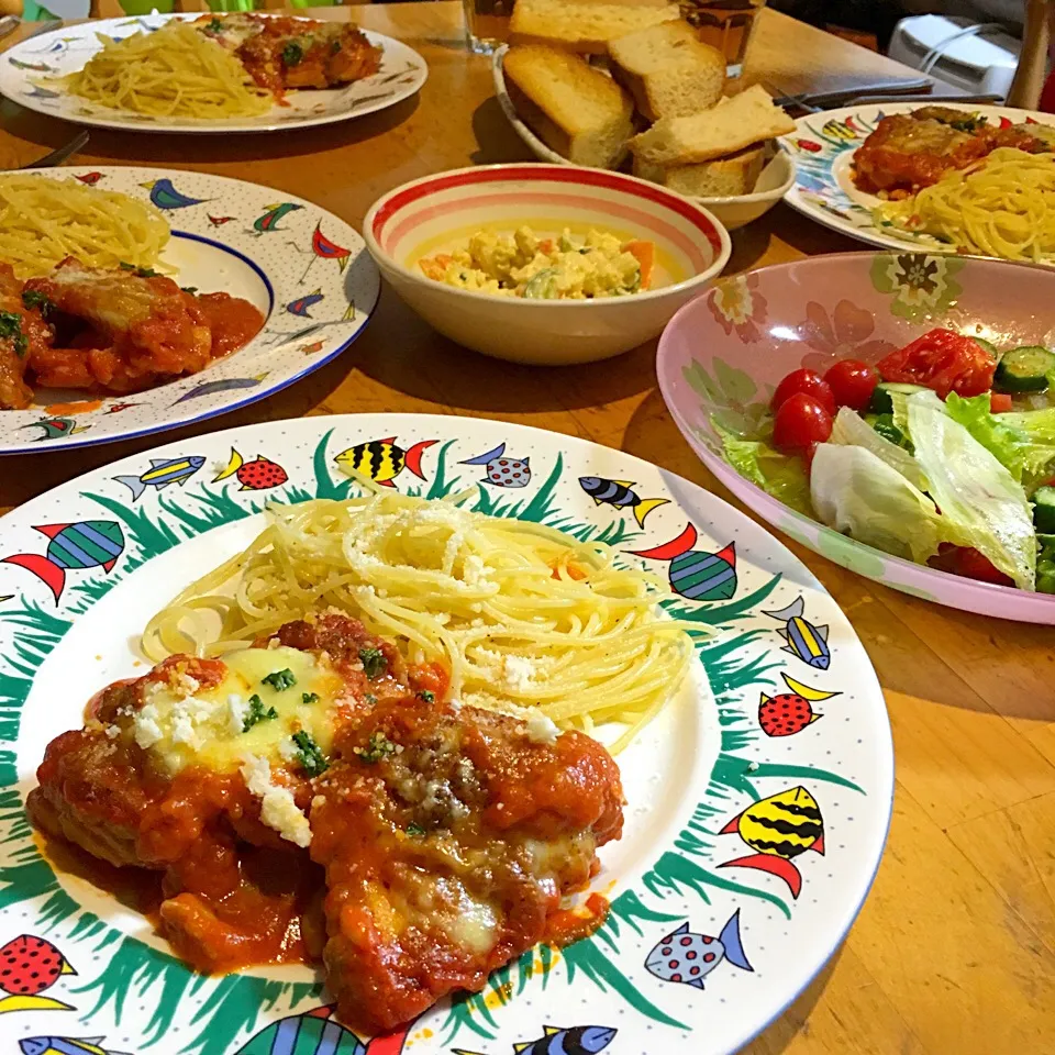 鶏肉のピッツァイオーラ（ピザ職人風） パスタはローマのカチョエぺぺ サラダ|Chef 中川浩行さん