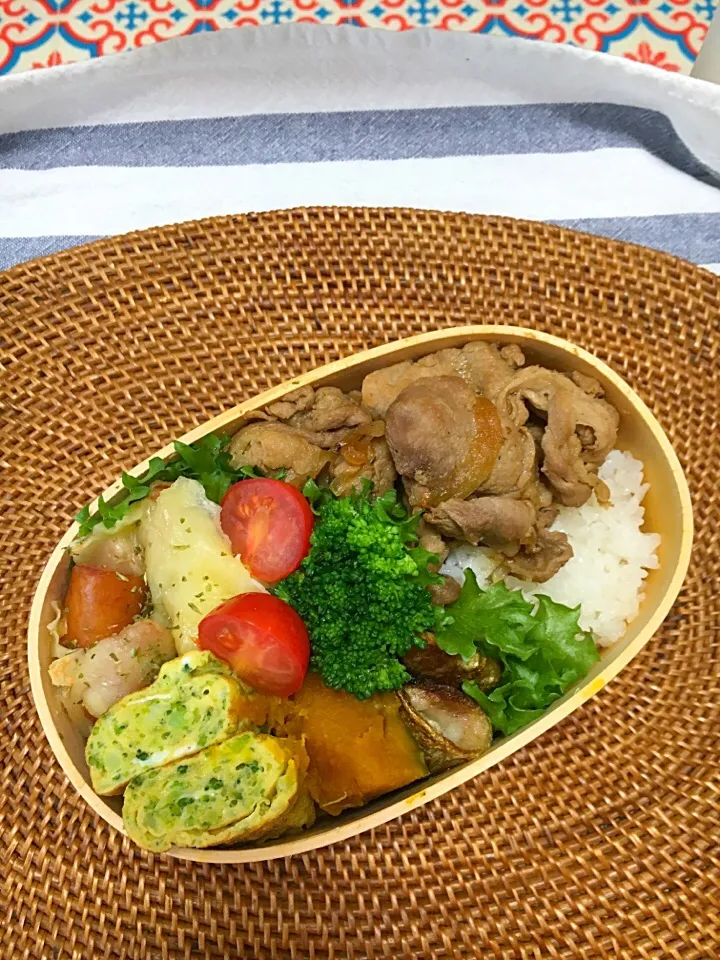 Snapdishの料理写真:豚こま焼き肉弁当|10HIROさん