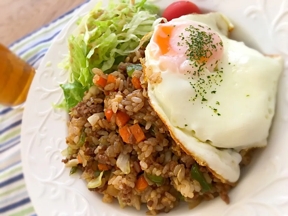 そばめしのそばなし♡ソース味のチャーハン|モケモケさん