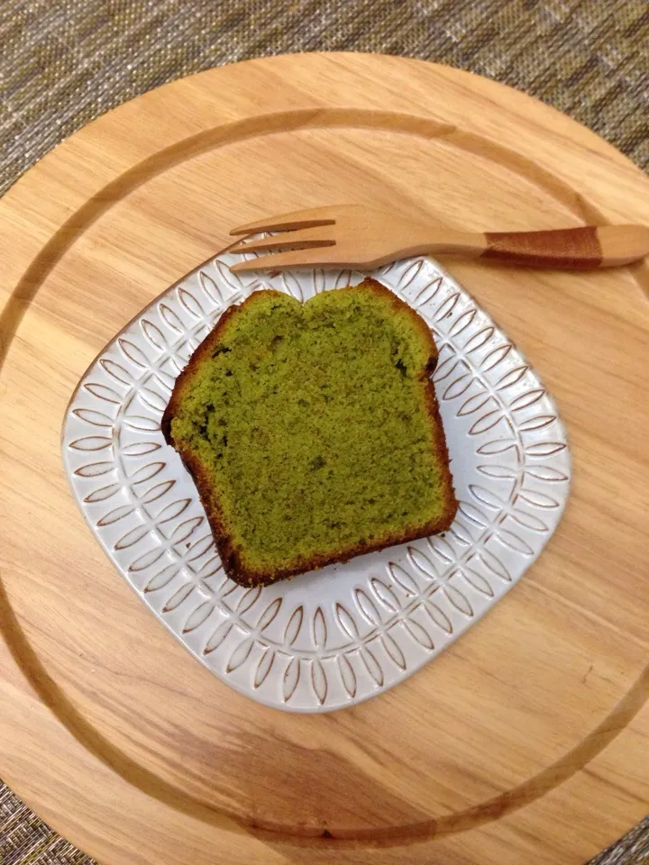 Snapdishの料理写真:pound cake maccha flavor|Michelle Kさん