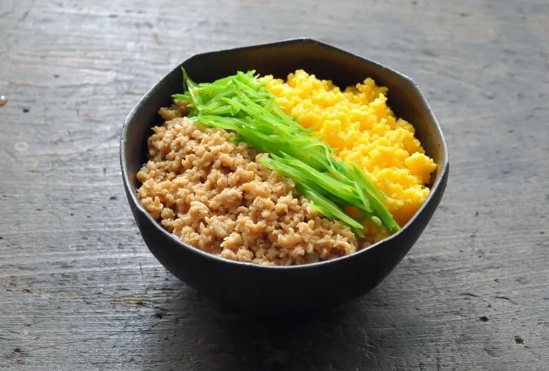 Chicken Soboro Donburi Recipe|💕Food Love💕さん