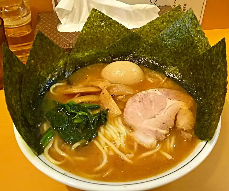 ラーメン 海苔 味たま 中盛|哲さん