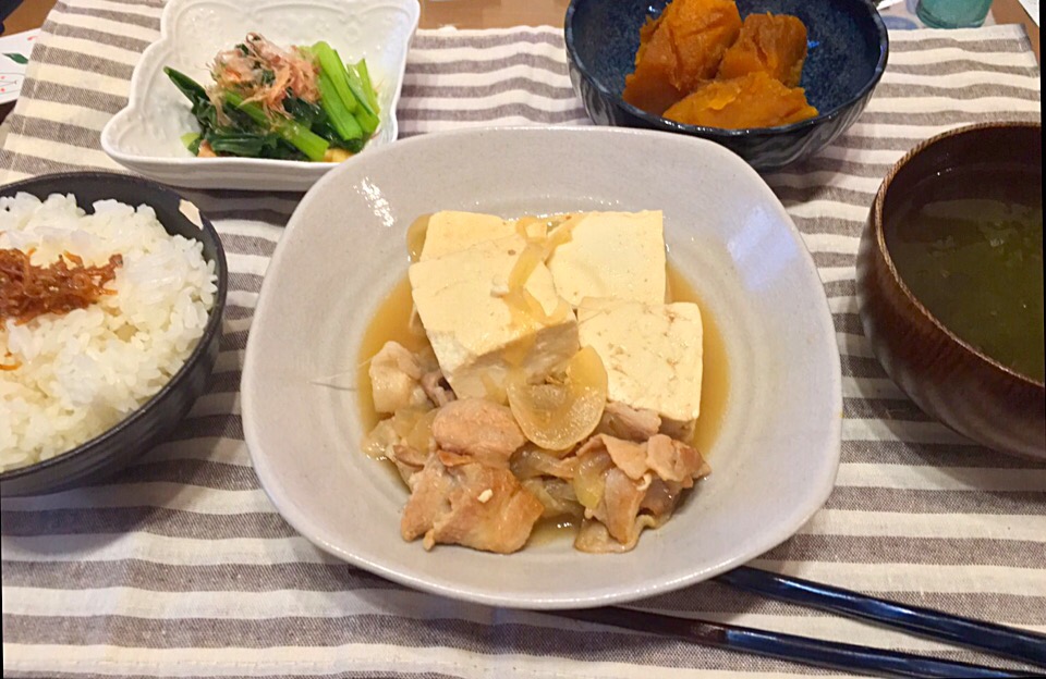 肉豆腐 かぼちゃの煮物 小松菜のおひたし とろろ昆布のお吸い物 つん Snapdish スナップディッシュ Id Ymlwua