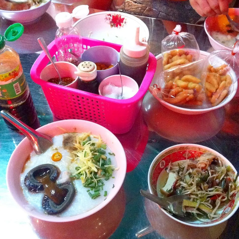 Local food at Khao San Rd.
#eatinthai|Eat in Thaiさん