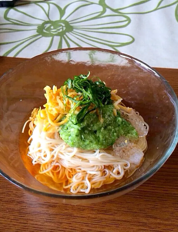 Snapdishの料理写真:おくらトロロと錦糸卵の
冷たいぶっかけお素麺🌿|🌿ぴぴさん