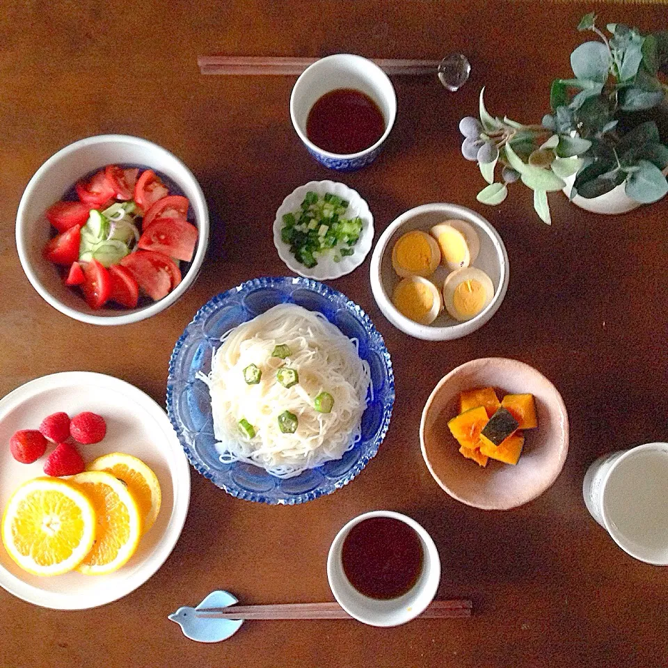 朝ごはん。簡単味卵。|なほさん