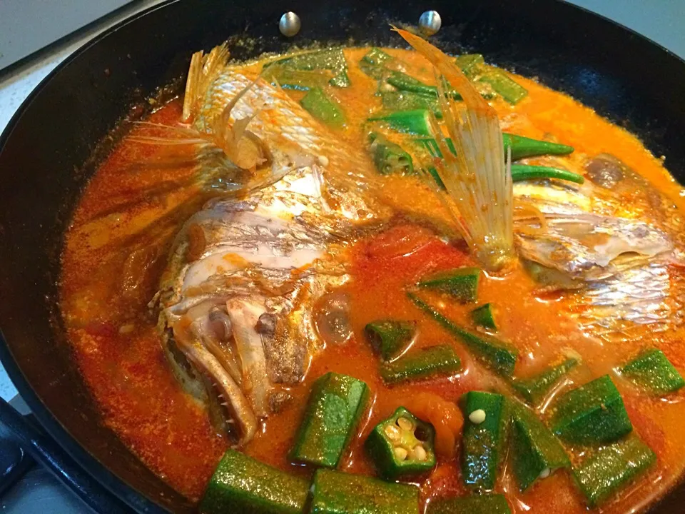 Fishhead curry|Ong Sor Fernさん