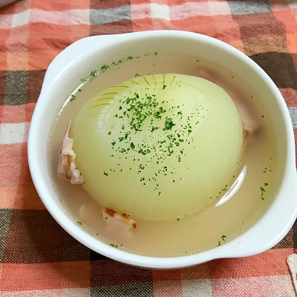 丸ごと玉ねぎスープ|あさかさん