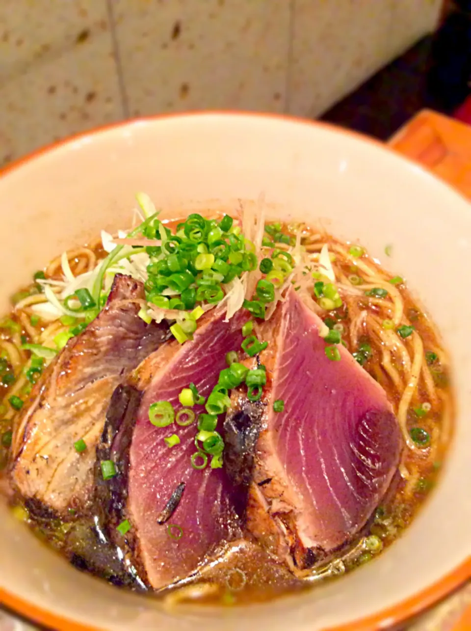 土佐香る鰹の醤油ラーメン|宇都宮 わら火さん