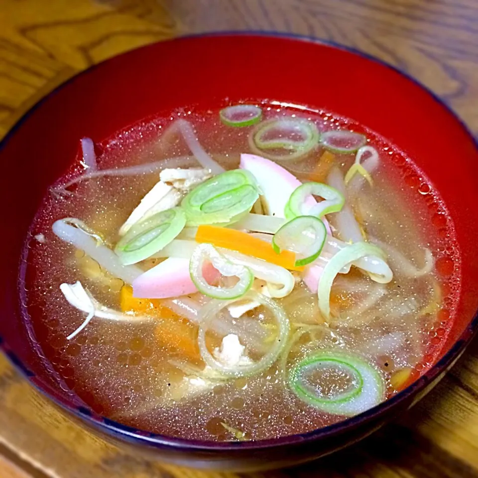 ゆで鶏のゆで汁で中華スープ|みなさん