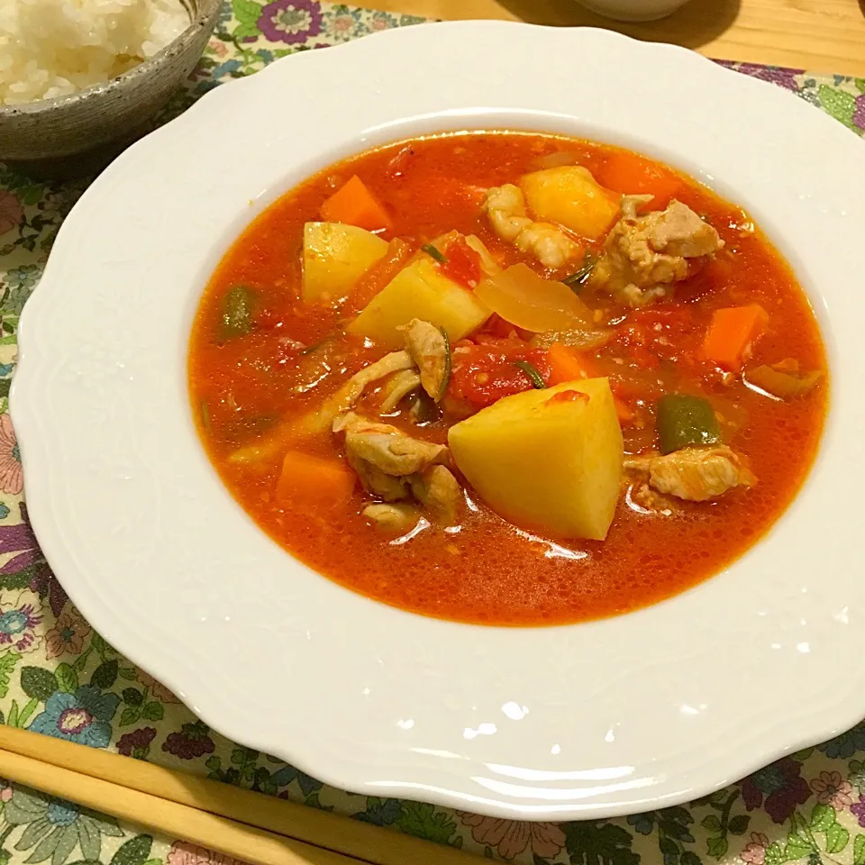 Snapdishの料理写真:チキンと野菜のトマト煮   塩麹で味付け|n182さん