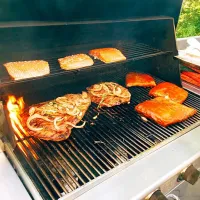 Flank steak, salmon and ribs.  Linda marinaded and I cooked.|ted mantasさん