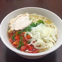 Snapdishの料理写真:冷やし鶏出汁五島うどん|まっちーさん