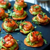 Cajun shrimp & guacamole bites