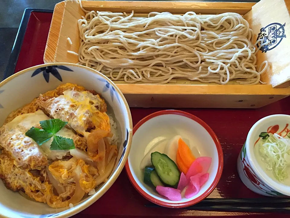 カツ丼セットランチ|マハロ菊池さん