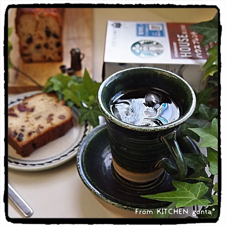 STARBUCKS オリガミ HOUSE BLEND with pound cake.|gonta*さん