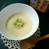 Snapdishの料理写真:新玉ねぎのチーズ味噌ポタージュスープ🎶