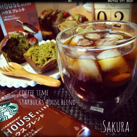 「スターバックス オリガミ ® ハウス ブレンド」を使ってみたSnapdishの料理・レシピ写真:STARBUCKS  HOUSE BLENDでコーヒータイム☕️ 急冷式アイスコーヒー、美味い！！ 抹茶マフィンとともに…