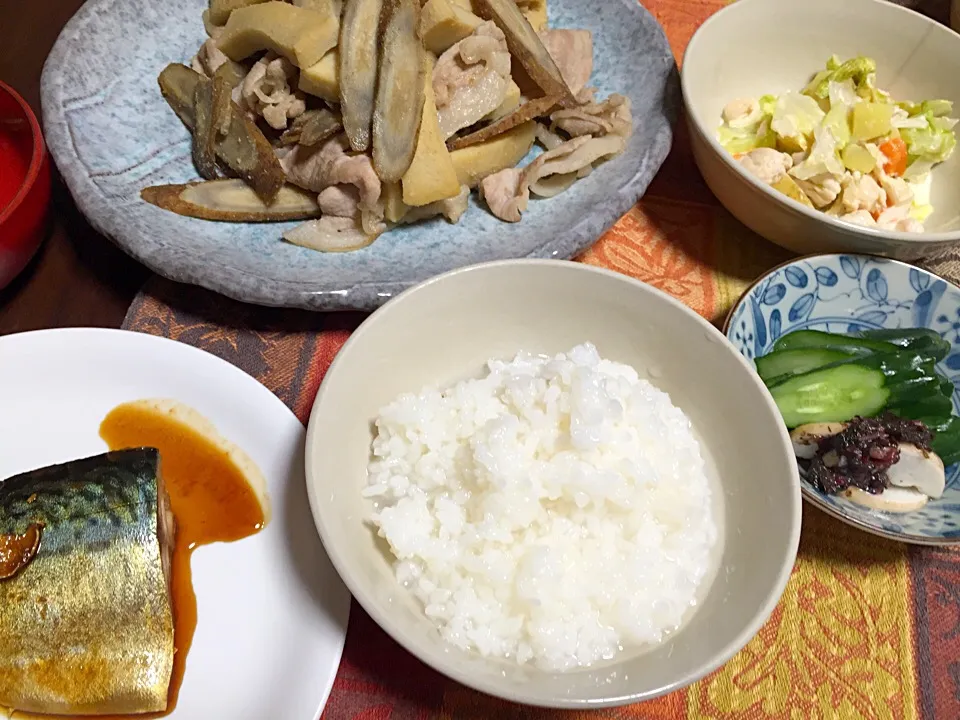 鯖の生姜煮・ポテトチキンサラダ・豚ごぼう高野豆腐の味噌煮・白粥|Yuko Kisoさん