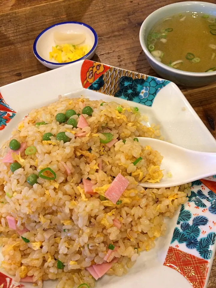 お気に入り炒飯 近くの中華料理店でお昼ごはん 美味しい〜〜|Akemi Alexandruさん