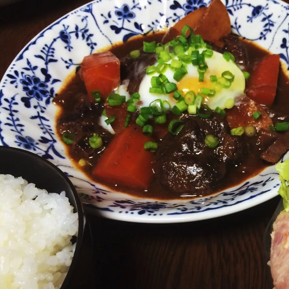 スネ肉みそ赤ワイン煮🍷|あずささん