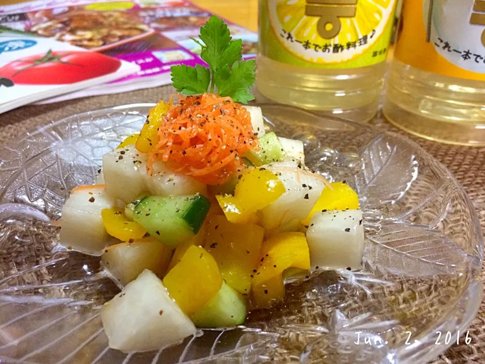 ゆっこさんの料理 アスパラとパプリカのマリネ♡ をきゅうりと大根とパプリカで😊|みきおさん