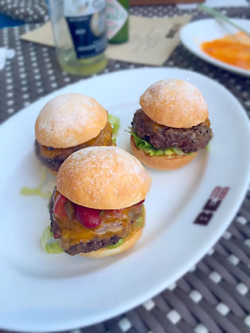 Snapdishの料理写真:Burgers|Stephen Chambersさん