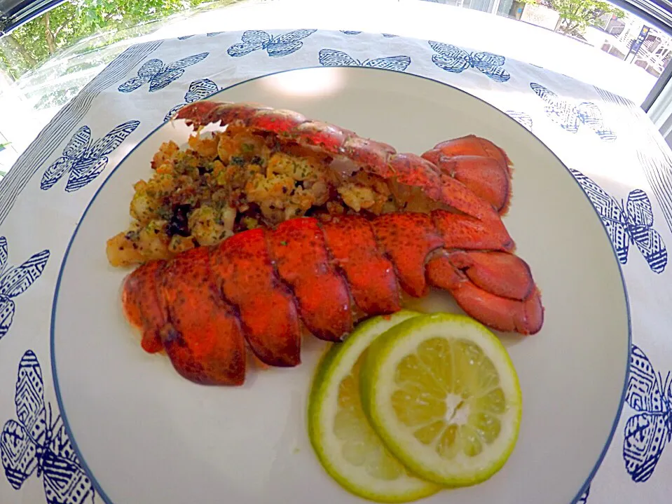 Sautéed Rock Lobster with Garlic and Lime|せるさん