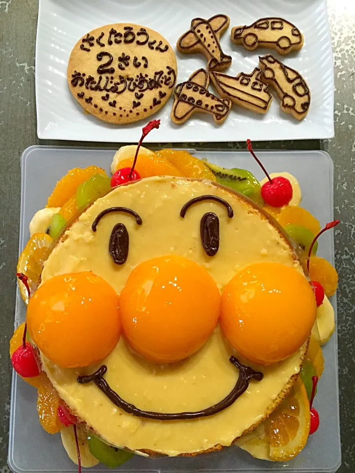 お誕生日ケーキ、生クリーム無し👍|まるいのさん