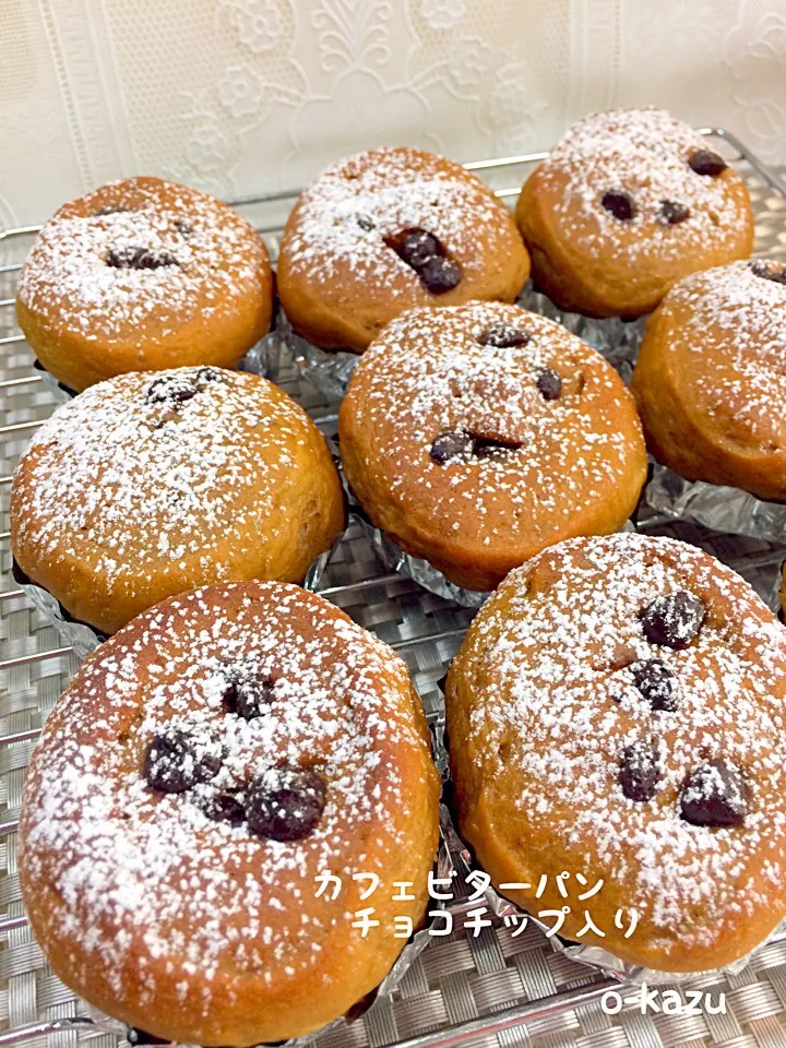 ぺぽりさんの料理 カフェビターパン☕️チョコチップを入れて、粉砂糖かけました(*^^*)香りも味も最高💕|o-kazuさん