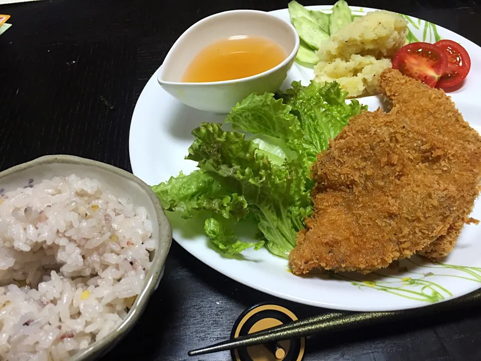 トンカツ、粉吹き芋、コンソメのゼリー|UZUさん