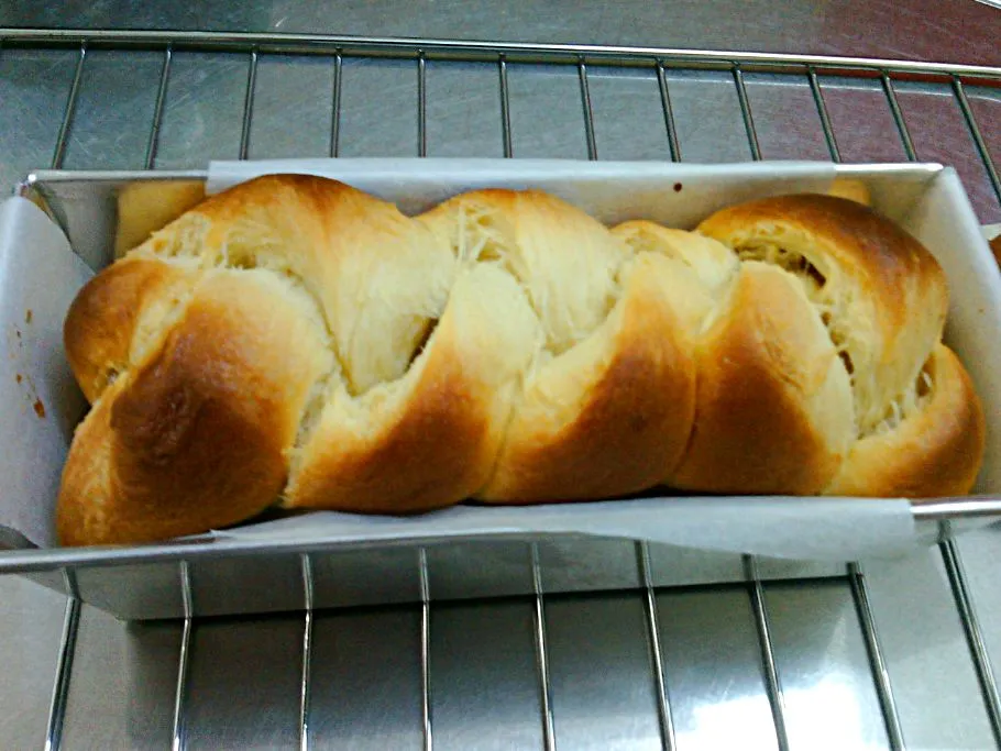 Snapdishの料理写真:Brioche|Poi Kyさん