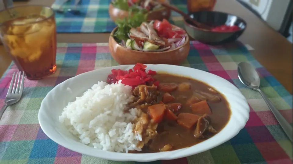 Snapdishの料理写真:牛すじとろとろカレー|なおさん