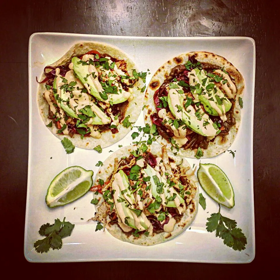 Chipotle Pork Street Tacos w/ Black Bean Puree, Carrot Serrano Slaw, Chipotle Crema, & Fresh Avocado & Cilantro|Chef Cam Wolfeさん