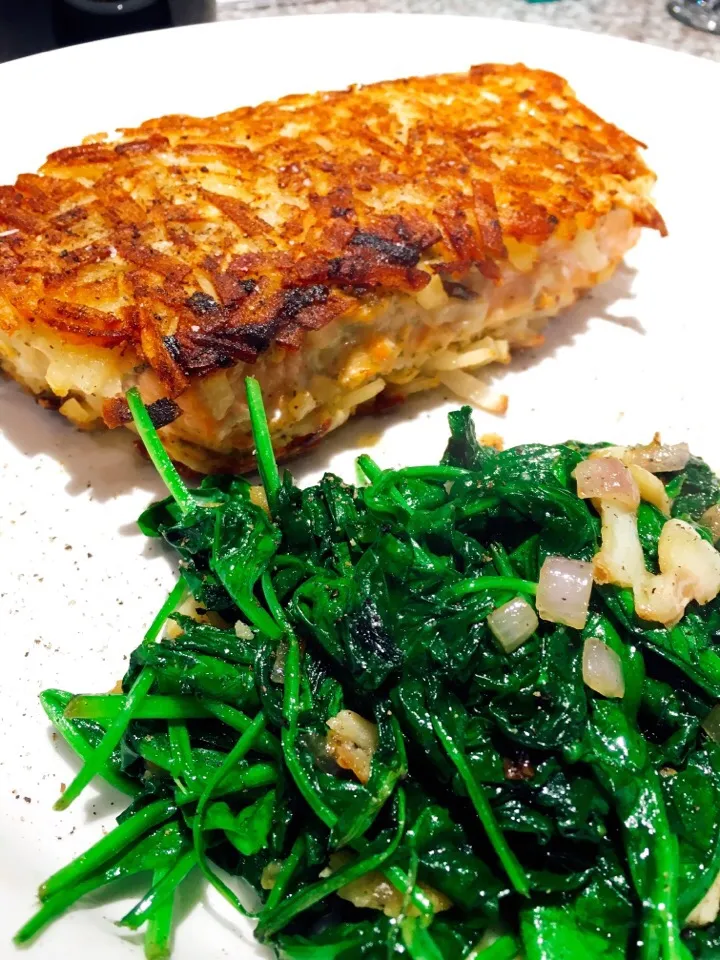 Potato encrusted wild salmon. Garlic spinach.  Wa|ted mantasさん