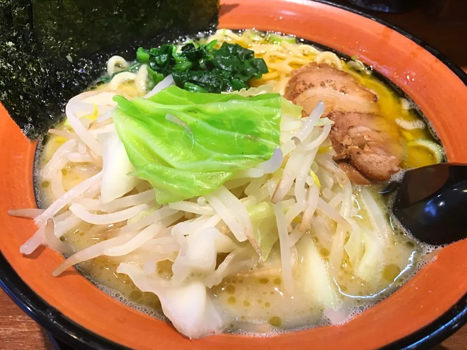 醤油豚骨ラーメン|tecklさん