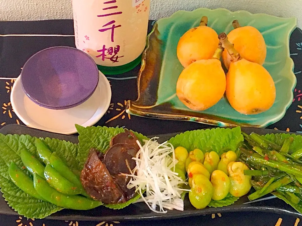 自家製キムチ四種盛（スナップエンドウ・キクラゲ・そら豆・ニラ）
枇杷
三千櫻 純米 愛山60 直汲（岐阜）|藤井裕之さん