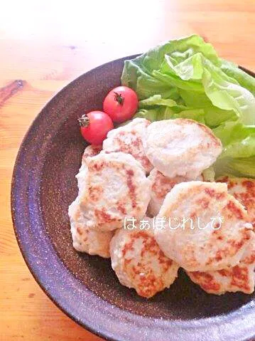 Snapdishの料理写真:節約＆減塩レシピ♪鷄むね肉でもふわふわつくね✿ by はぁぽじ｜簡単作り方/料理検索の楽天レシピ|はぁぽじさん