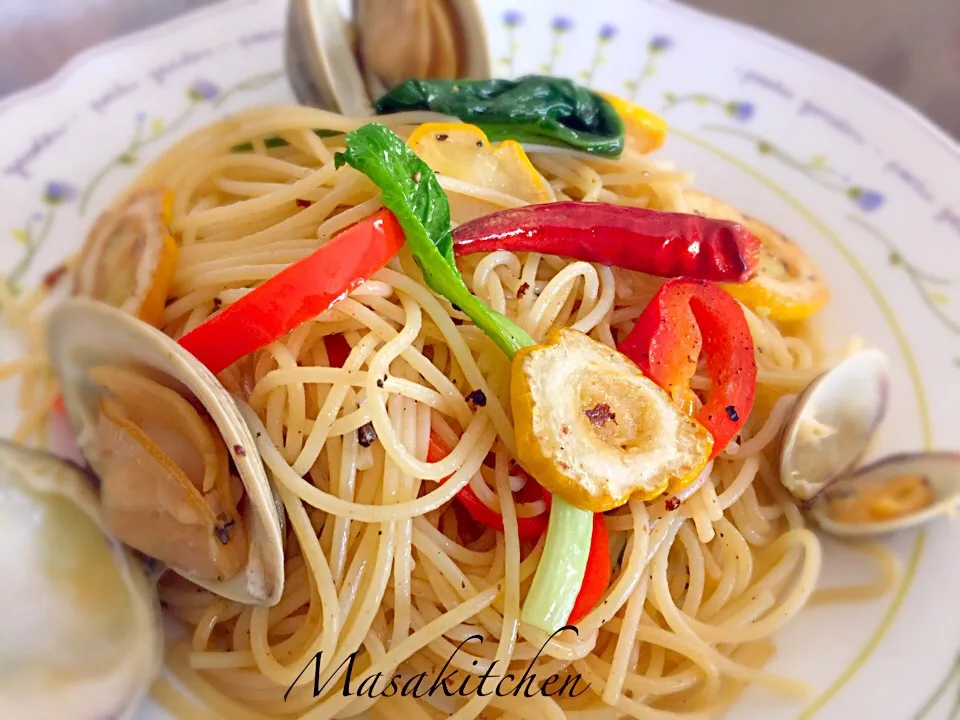 Snapdishの料理写真:Clams&vegetables aglio olio|Masakiさん