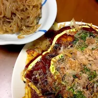 Snapdishの料理写真:広島焼350カロリー？|さる姫5号さん