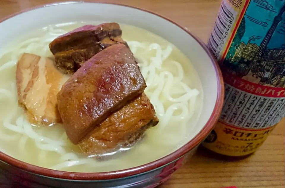 素ラーメン🍜ならぬ、、、素の沖縄そばｗｗｗ自家製の角煮添え♡♡♡♡|Yukiさん