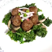 Teriyaki Meatball with Kale|Beckyさん