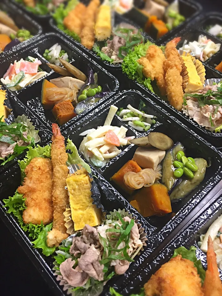 Snapdishの料理写真:なでしこ弁当 〜高齢者向け配食弁当|Floraさん